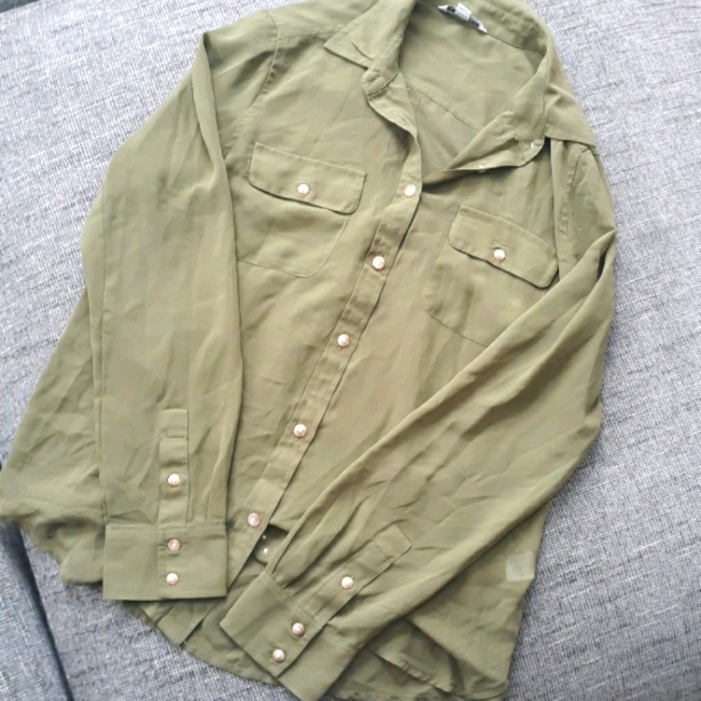 Sheer forest green button up